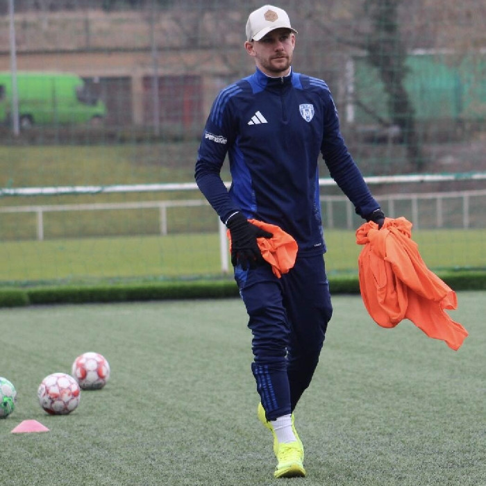 PRAHA | Jakub Fuksa vede mladé fotbalisty k radosti ze hry i silnému ...